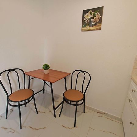 Elena Pool Apart otel Agios Georgios  Dış mekan fotoğraf
