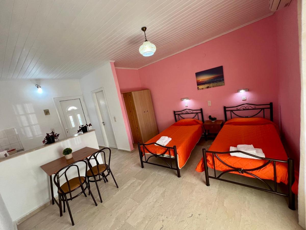 Elena Pool Apart otel Agios Georgios  Dış mekan fotoğraf
