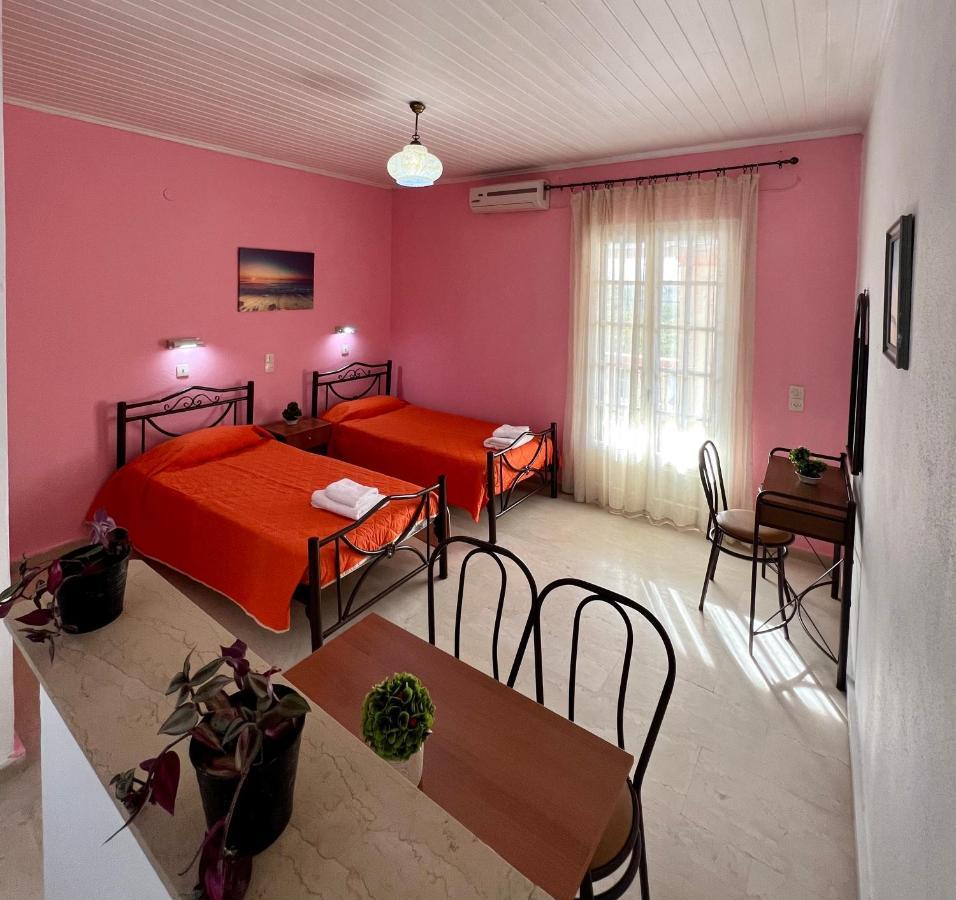 Elena Pool Apart otel Agios Georgios  Dış mekan fotoğraf