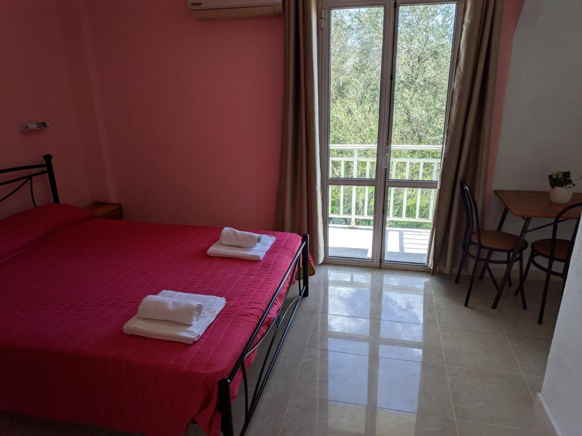 Elena Pool Apart otel Agios Georgios  Dış mekan fotoğraf