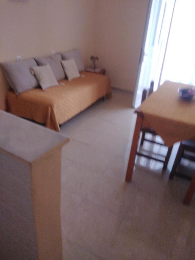 Elena Pool Apart otel Agios Georgios  Oda fotoğraf