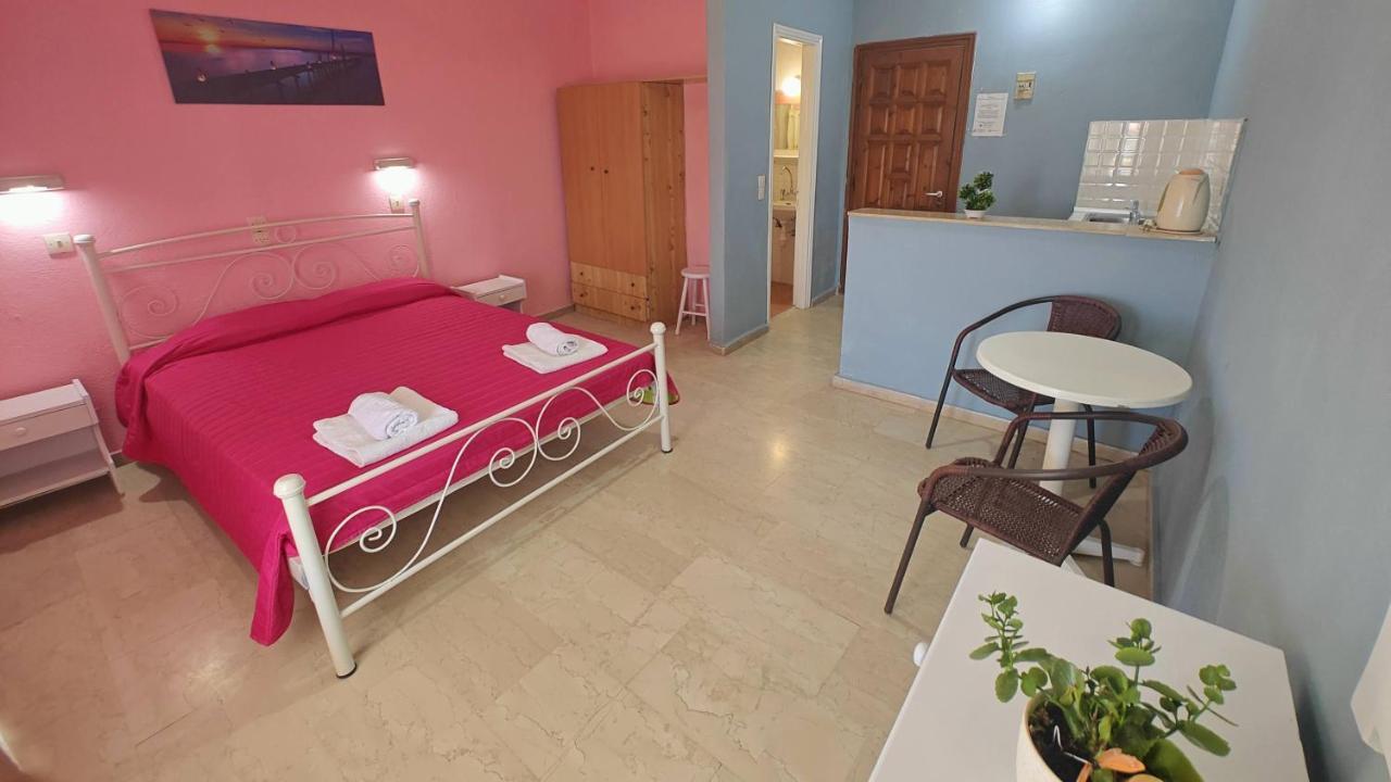 Elena Pool Apart otel Agios Georgios  Dış mekan fotoğraf